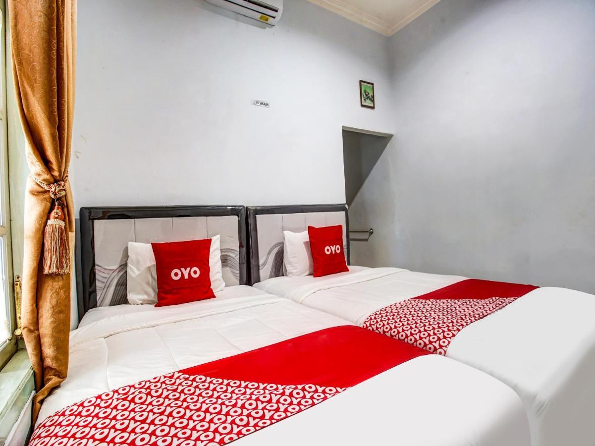 Oyo 90771 Mess 19 Syariah Hotell Bandar Lampung Eksteriør bilde